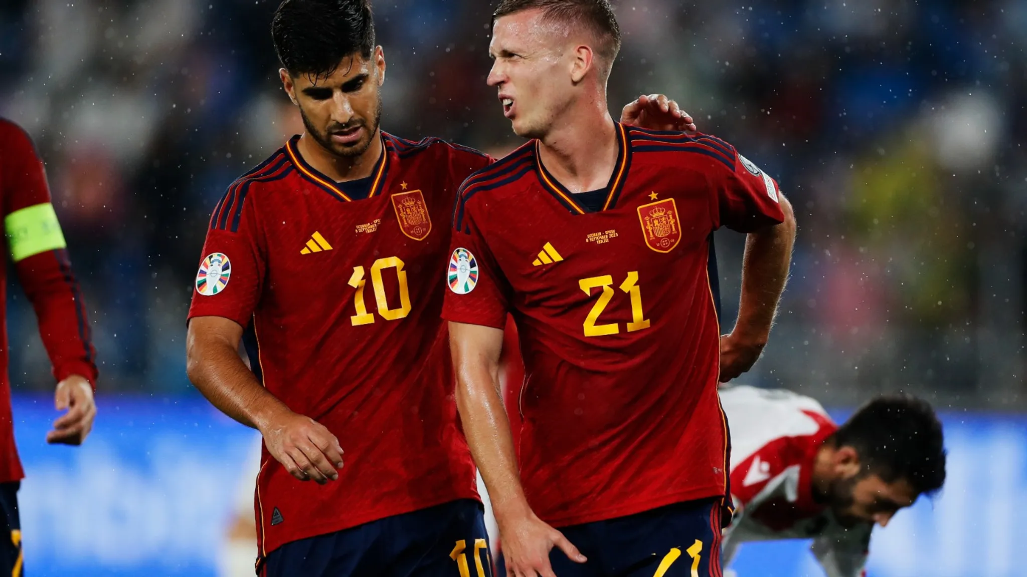 Dani Olmo picked up an injury to his right knee during Spain's game against Georgia.