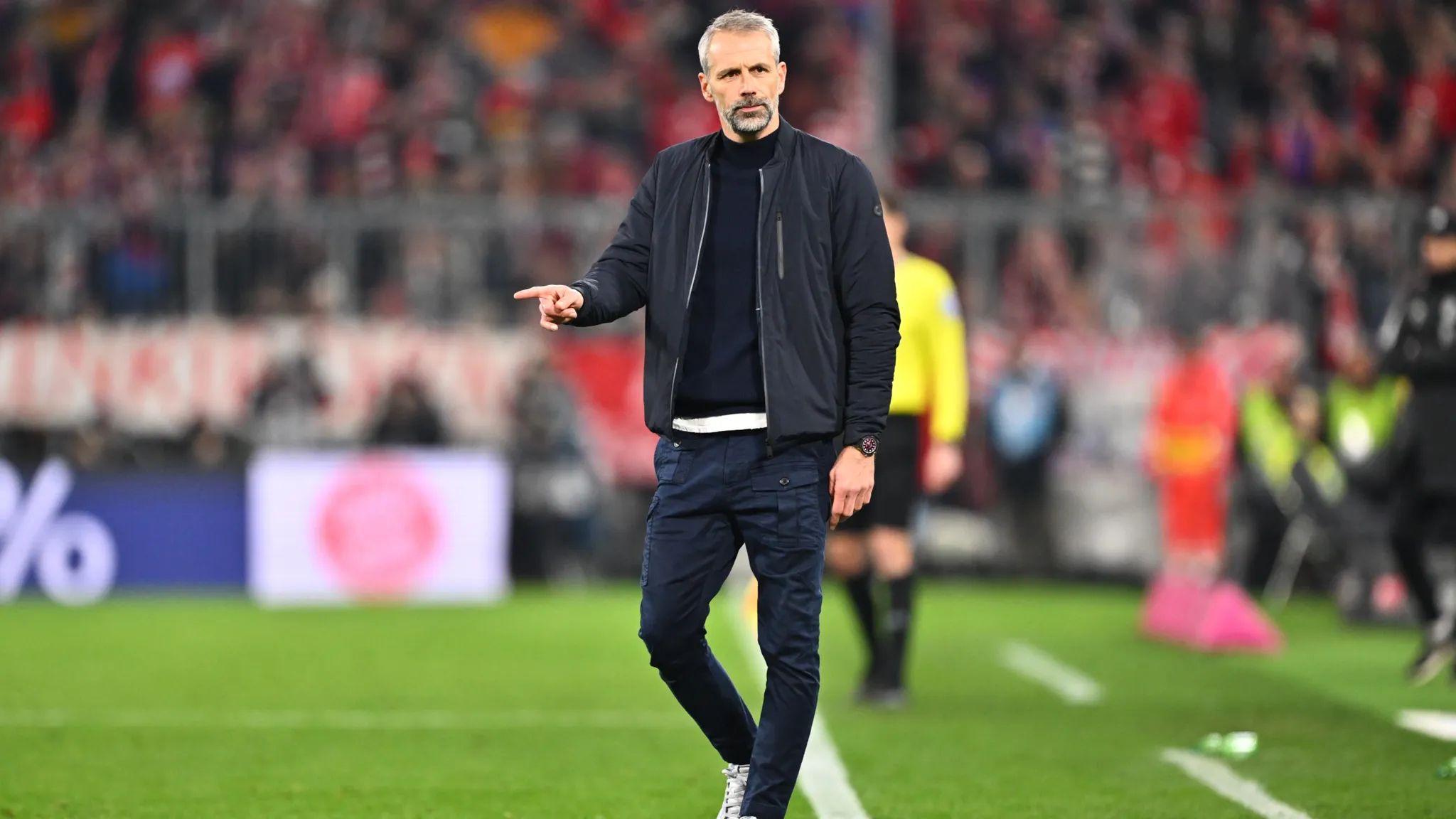 Marco Rose on the sidelines in the Allianz Arena.