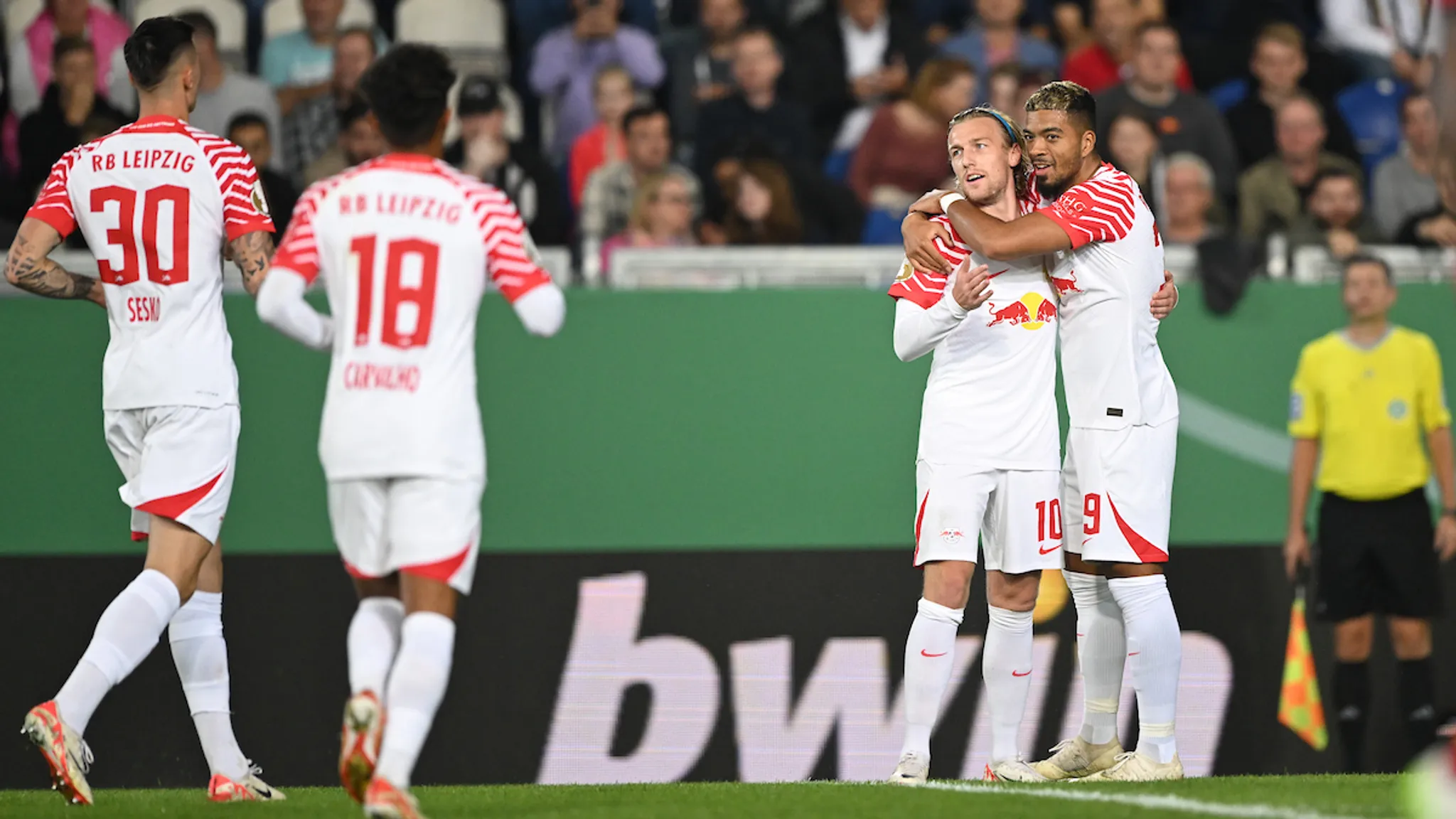 Emil Forsberg traf zur Führung der Roten Bullen.