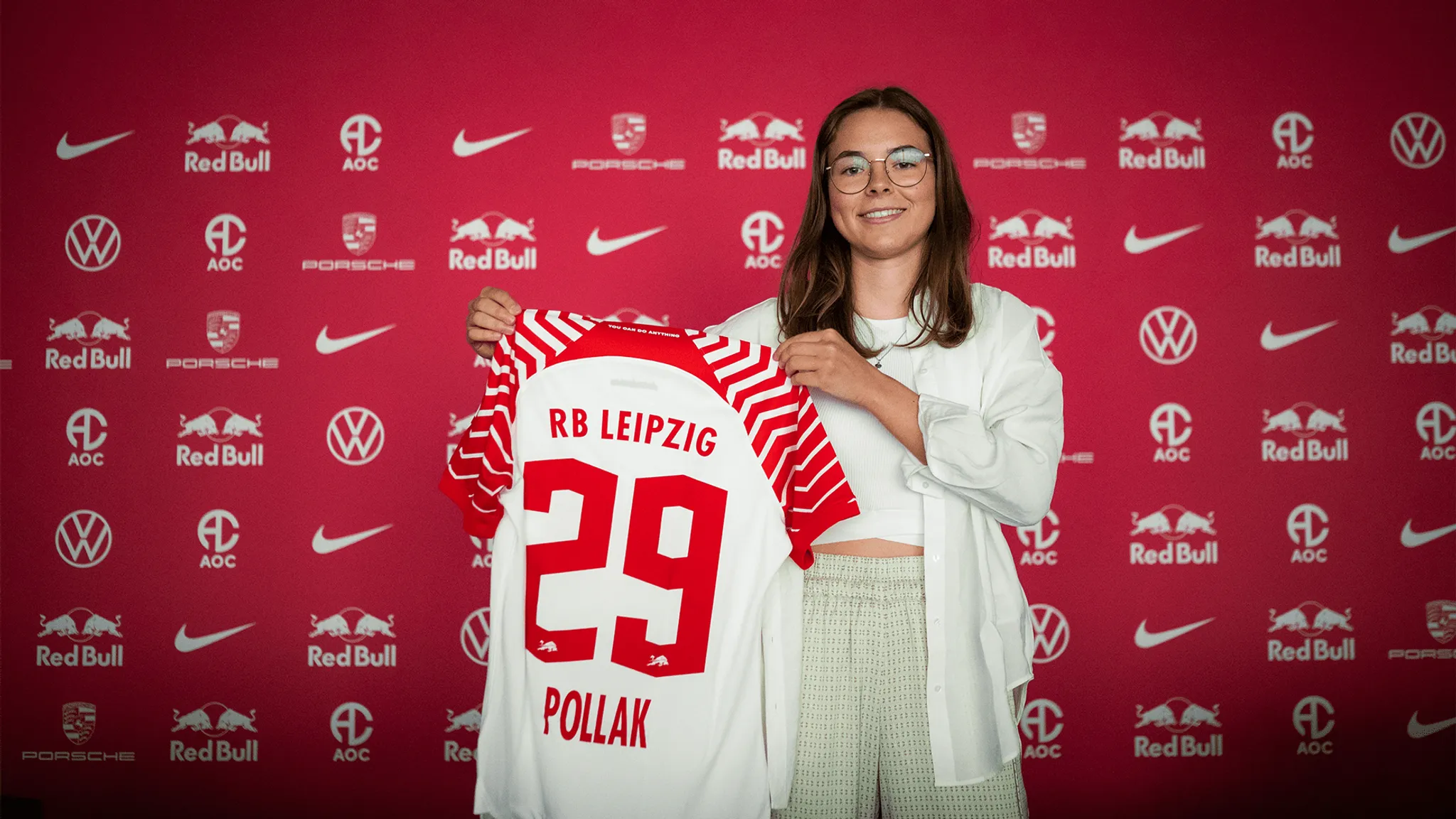 Julia Pollak erhält bei RB Leipzig die Trikotnummer 29.