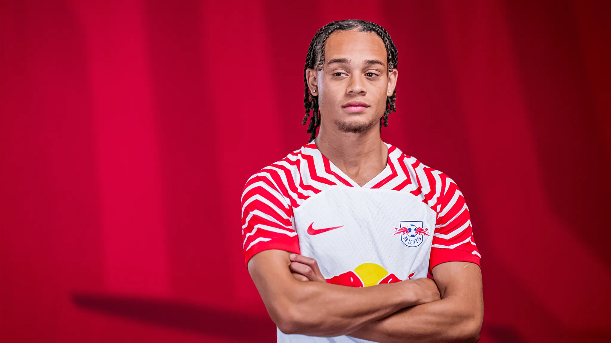 Xavi Simons erhält bei RBL die Rückennumer 20.