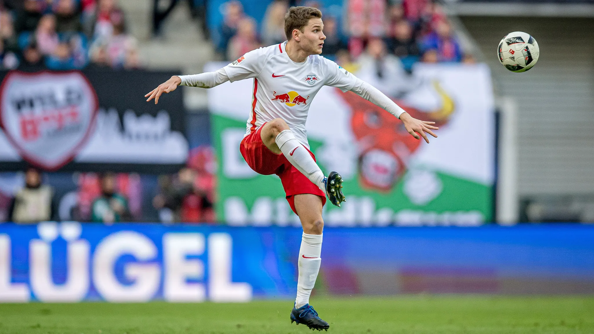 Benno Schmitz gab den Assist zu Marcel Sabitzers spätem Ausgleichstor zum 2:2 gegen Hoffenheim.