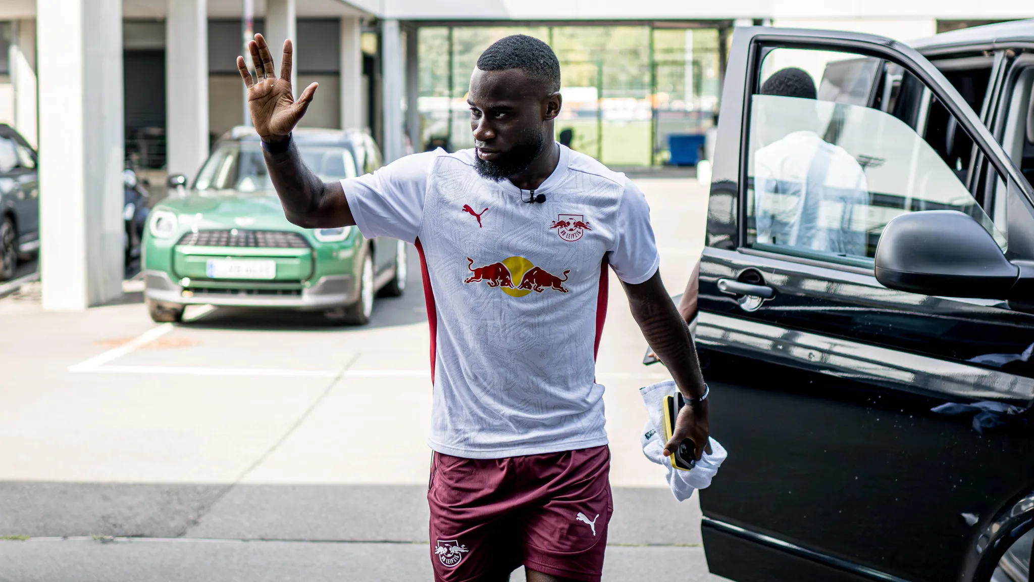 Transfers RB Leipzig: Lutsharel Geertruida verstärkt die Roten Bullen.