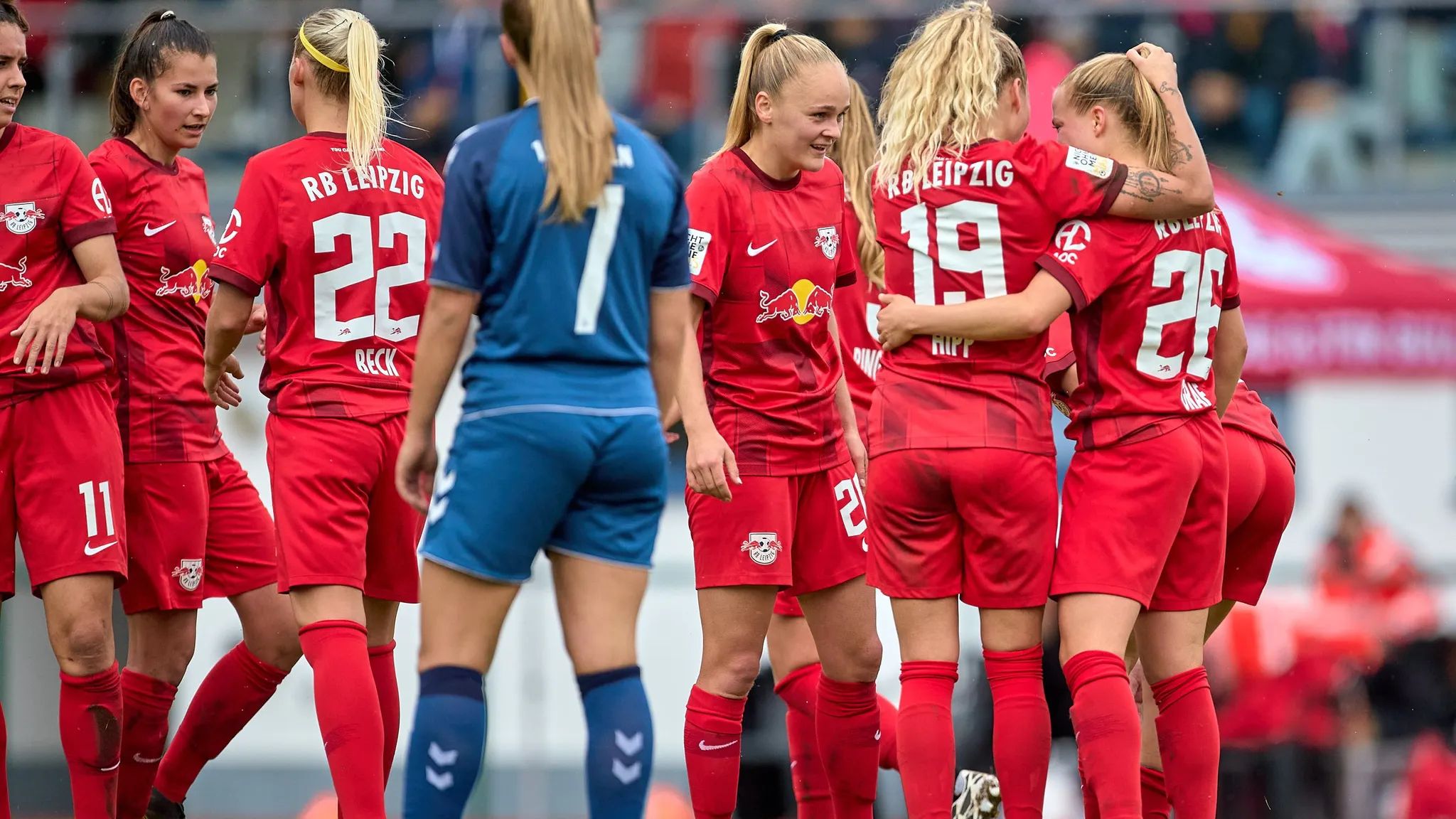 Die Frauen von RB Leipzig gewinnen bei der U20 von Köln mit 4:1