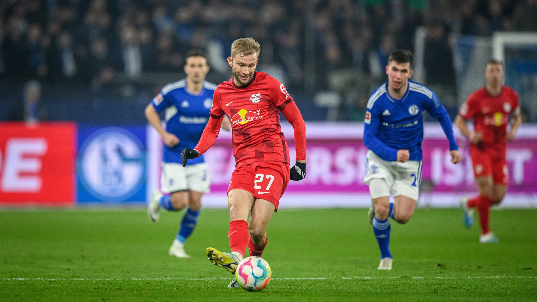 Konrad Laimer von RB Leipzig im Spiel gegen Schalke 04.
