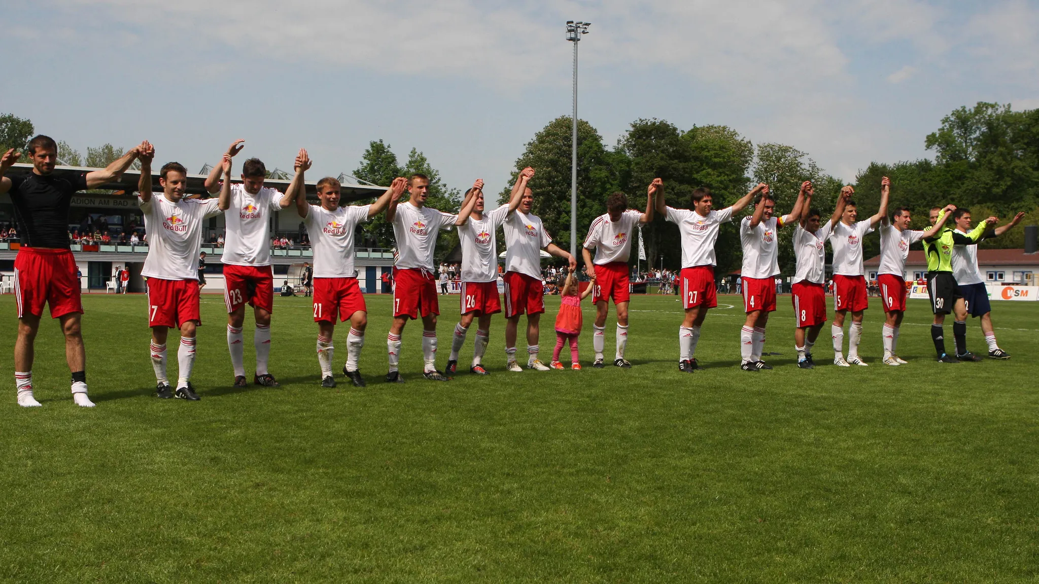 Zum 14. Geburtstag der Roten Bullen: Unser erstes Team - die Oberliga-Meister von 2009/10