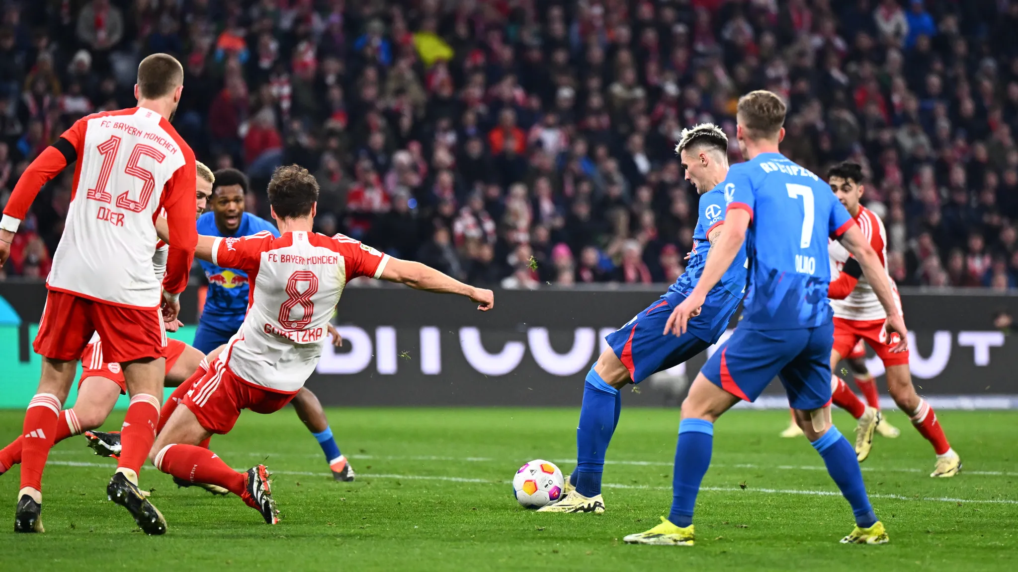 Dani Olmo passes, Benjamin Sesko finishes: How Leipzig scored their goal.