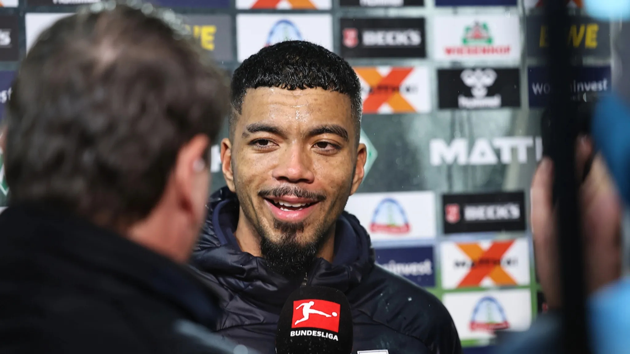 Benjamin Henrichs nach dem 1:1 in Bremen im Interview.