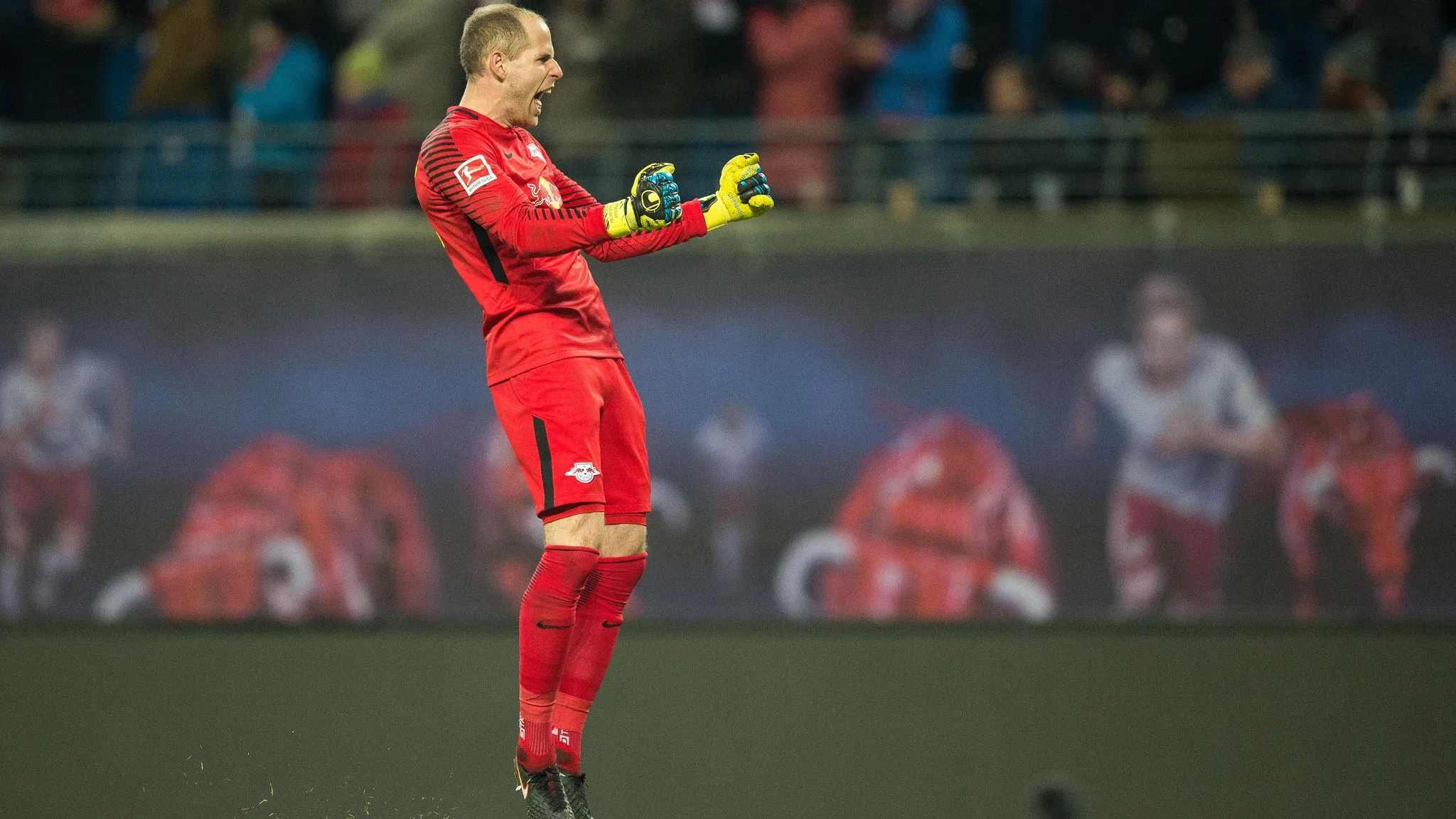 Peter Gulacsi stand beim Liga-Debüt der Roten Bullen zwischen den Pfosten.