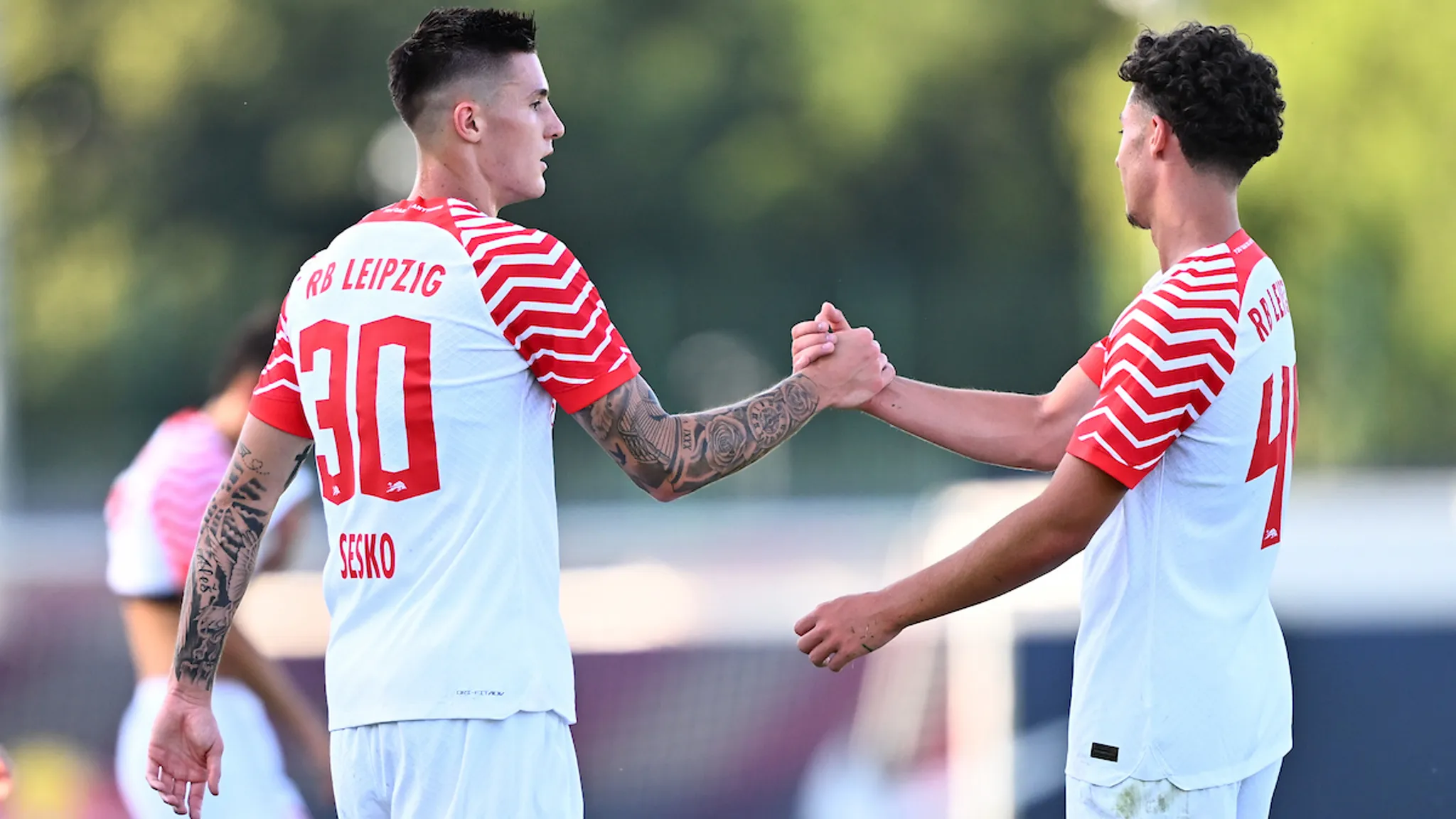 Benjamin Sesko erzielte bei seinem Debüt einen lupenreinen Hattrick.